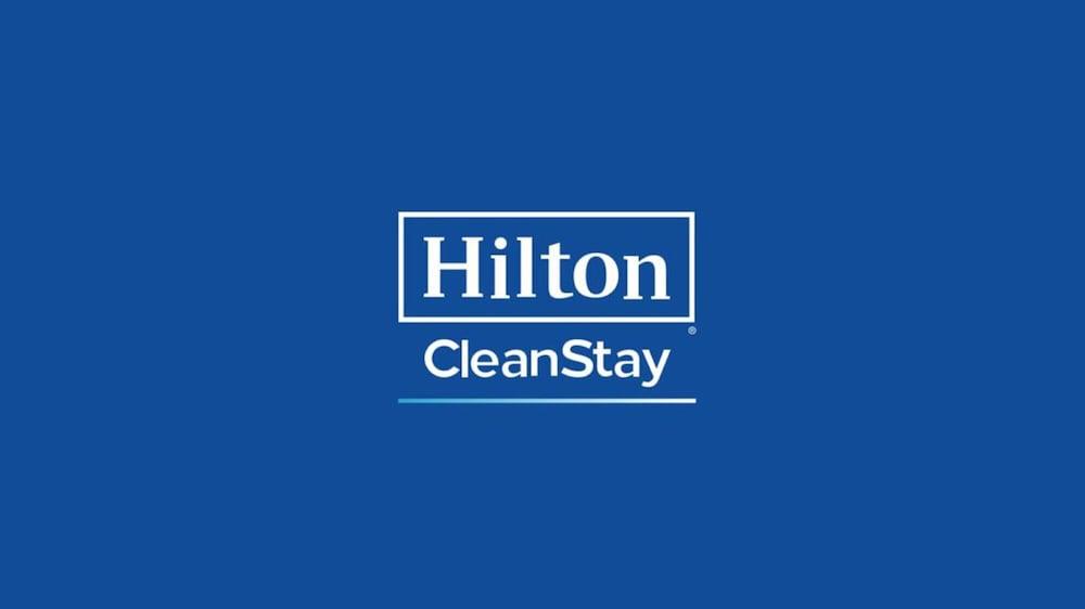 ハンプトン イン アンド スイーツ ポートランド バンクーバー エクステリア 写真